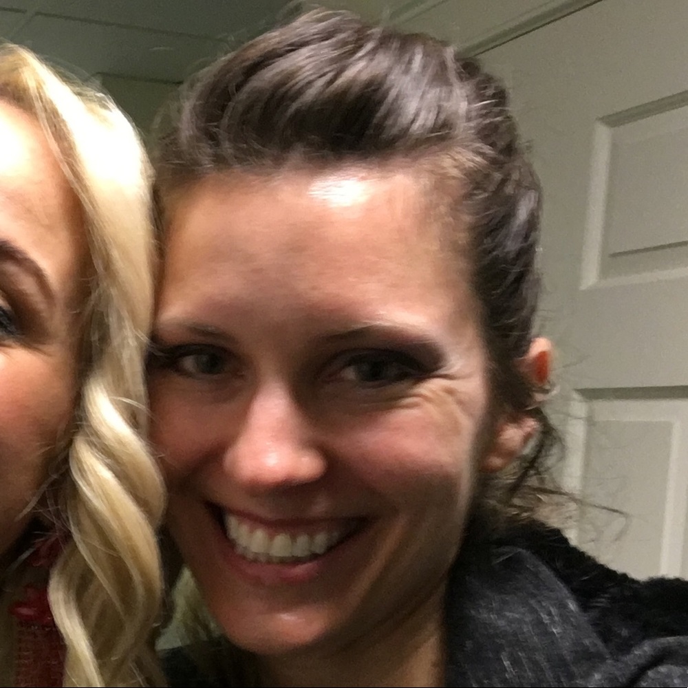 Meet your Posher, Jennifer